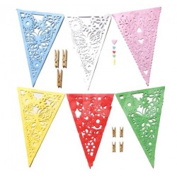 BLONDA BORDADA BANDERIN...